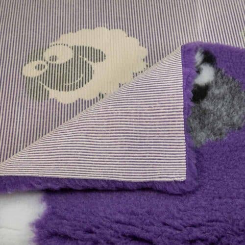 Foxy Fur -makuualusta, Violetti lammas - Image 2